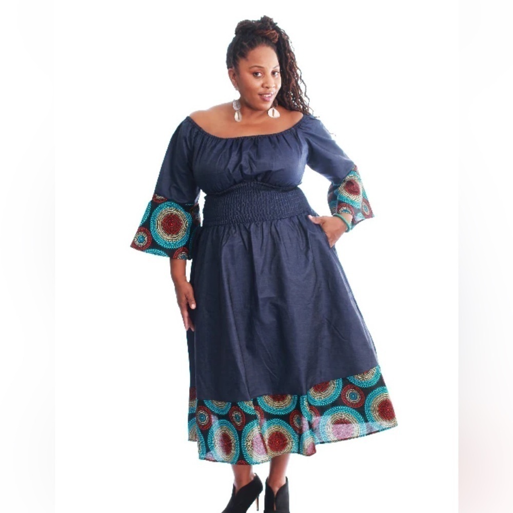 DENIM SMOCKED FIESTA MAXI DRESS SIZE LARGE LIGHTWEIGHT NWT POCKETS - Picture 4 of 12